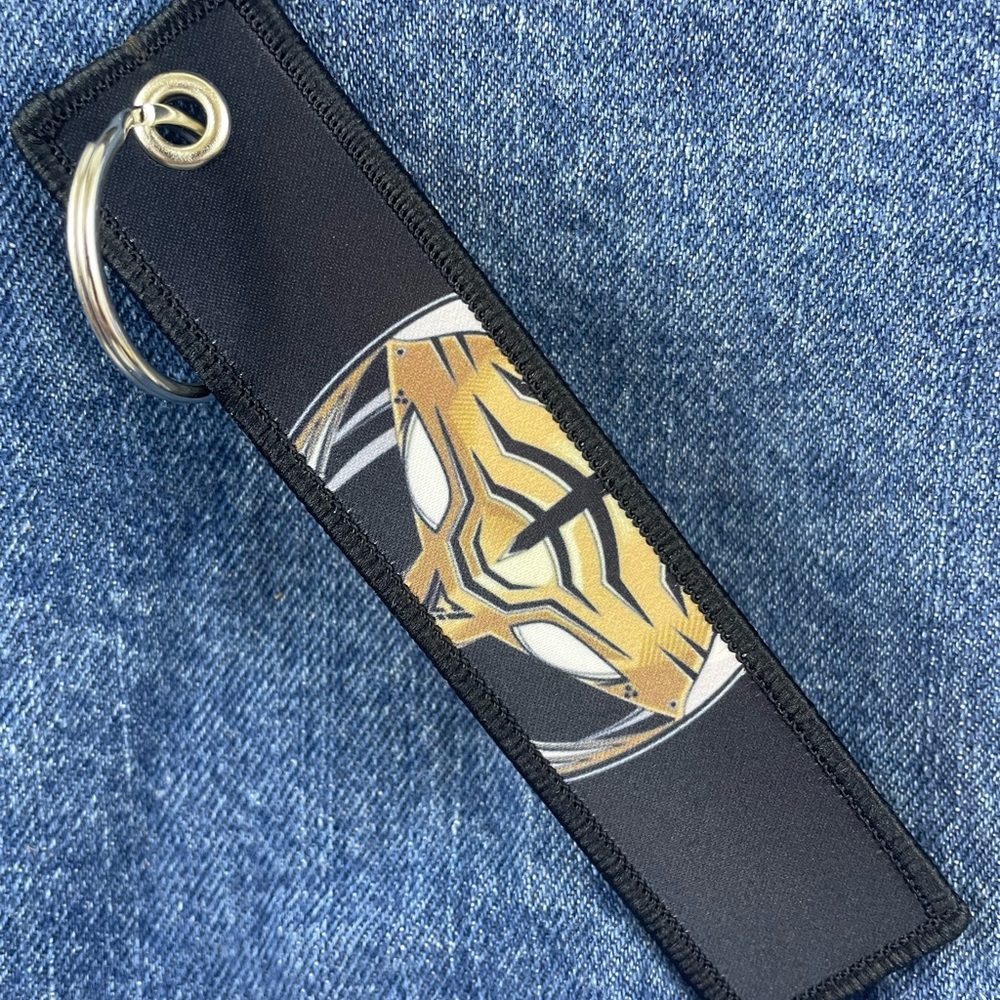 White Power Ranger Keychain - Picture 2 of 2